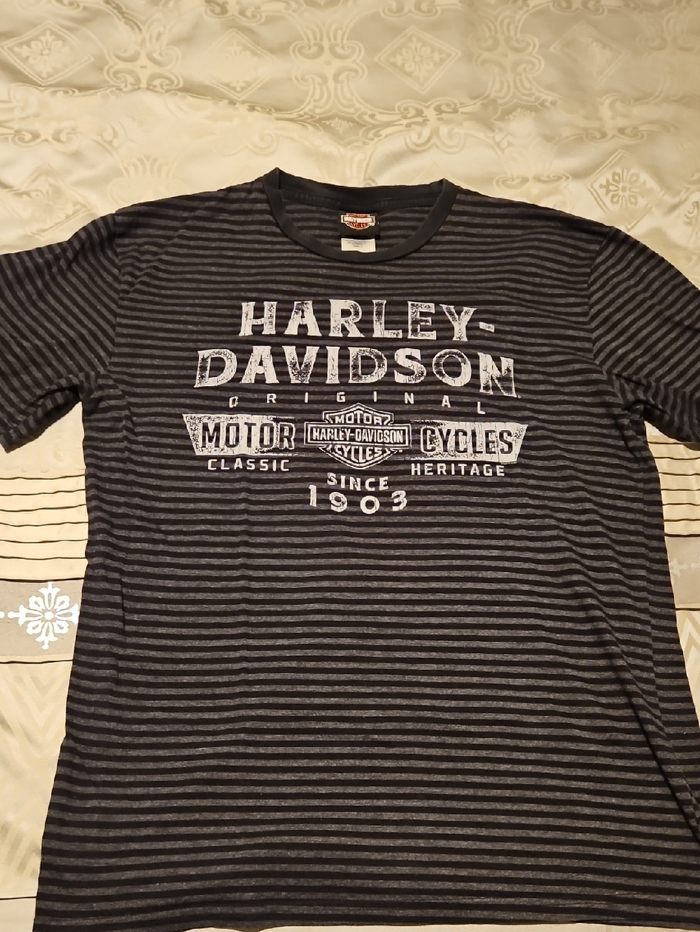 Vintage Harley-Davidson Black & Gray Striped Logo ORLANDO T-SHIRT